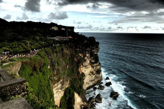 Tanah Lot and Uluwatu Temple Private Guided Tour Free WiFi